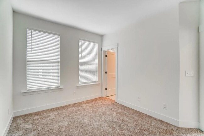 Building Photo - 5013 Sovereignty Ct