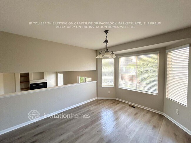 Building Photo - 4391 Mt Harvard St