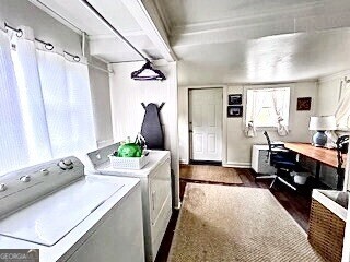 Building Photo - 601 Heard