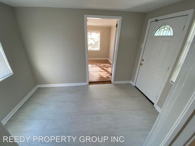 Building Photo - 3 br, 1 bath House - 56 Allen Street