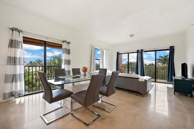 Building Photo - 1610 Presidential Way