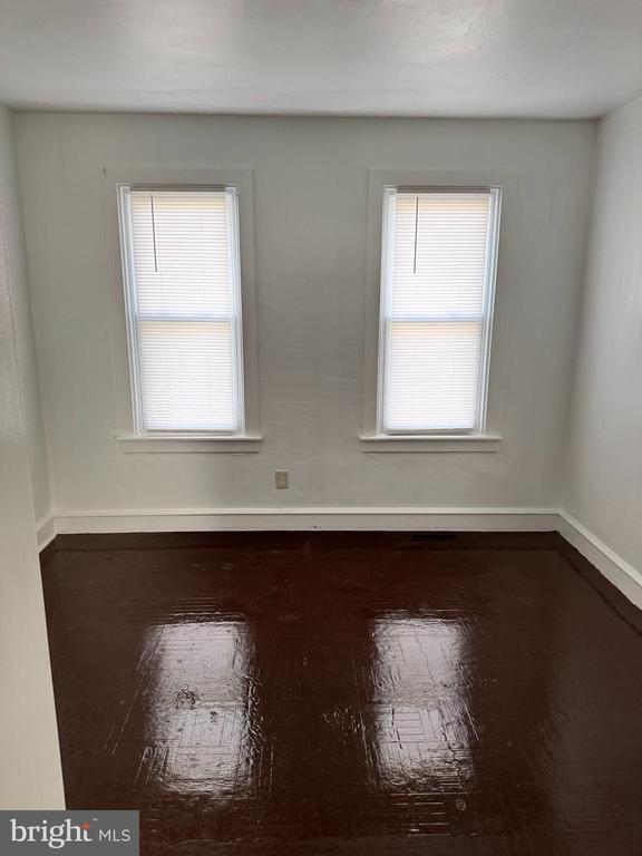 Building Photo - 1060 Pike St