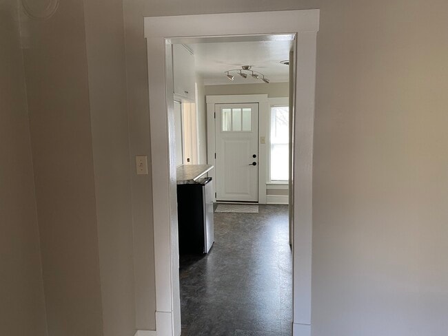 Building Photo - McDonough