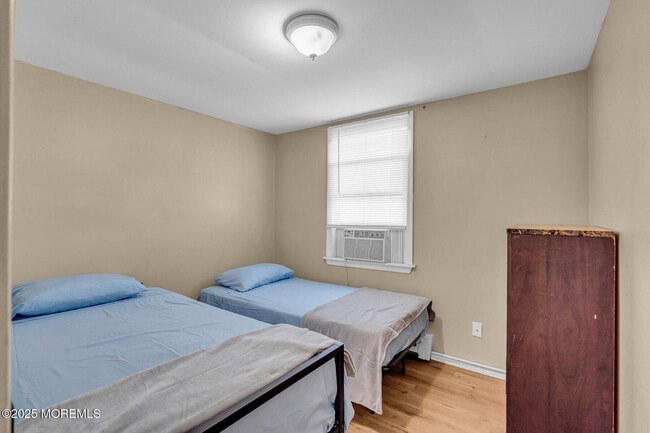 Building Photo - 549 Brielle Rd