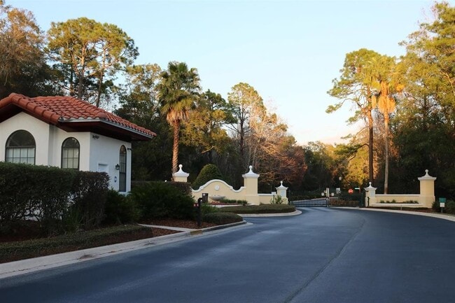 Building Photo - 2431 Vista Cove Rd