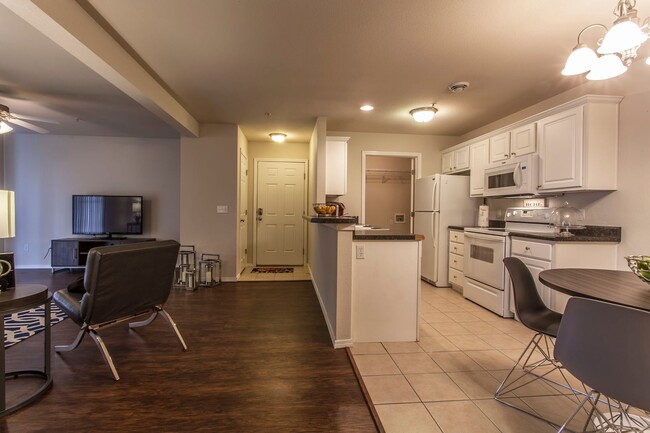 Interior Photo - acar-The Carlyle Apartment Homes
