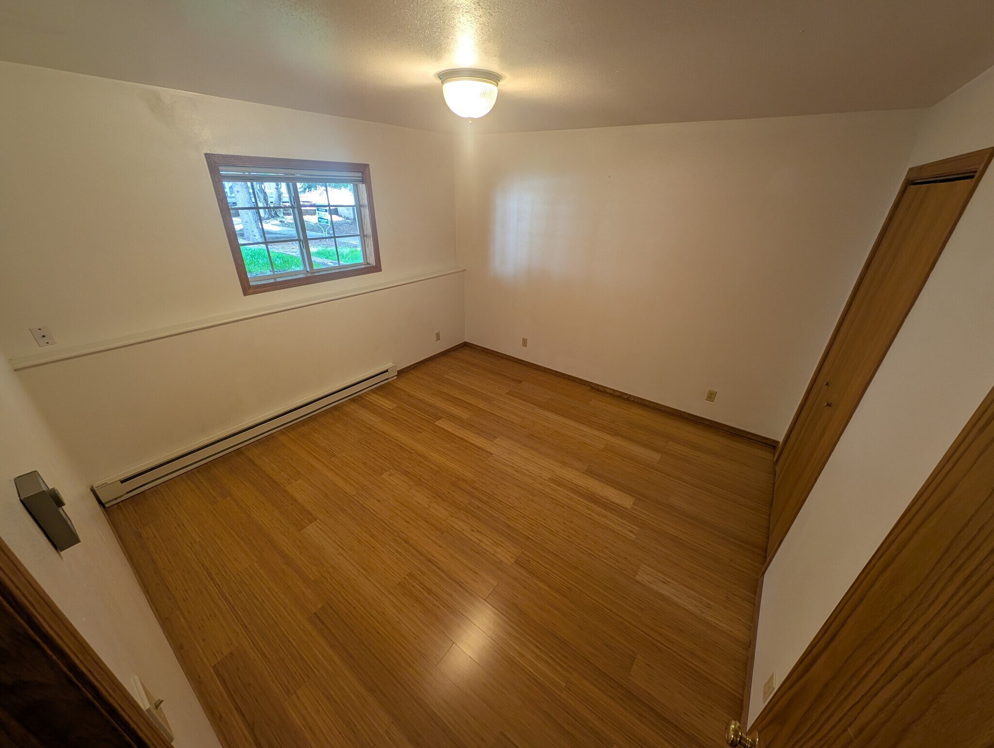 Bedroom with built-in closet - 106 Spruce Ct