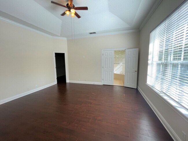 Building Photo - Keenes Point - Windermere