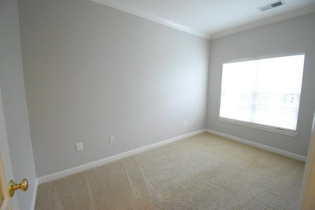 Building Photo - 16423 Golden River Ln