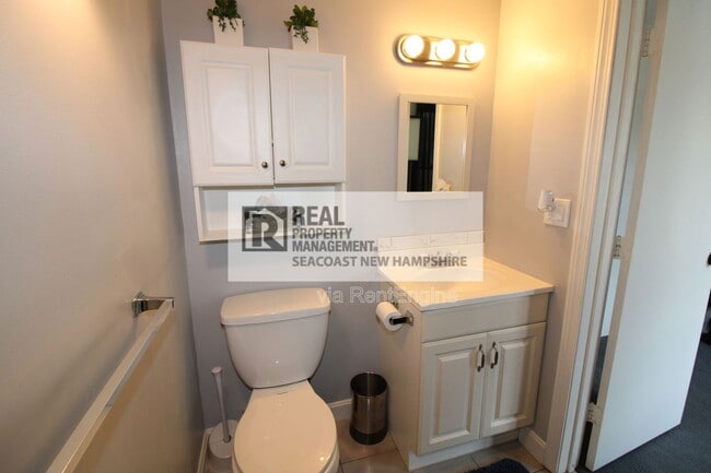 Building Photo - 93 Henry Law Ave