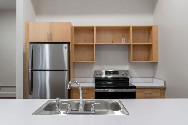Building Photo - Coming Soon: Spacious 1BR Apartment – ETA ...