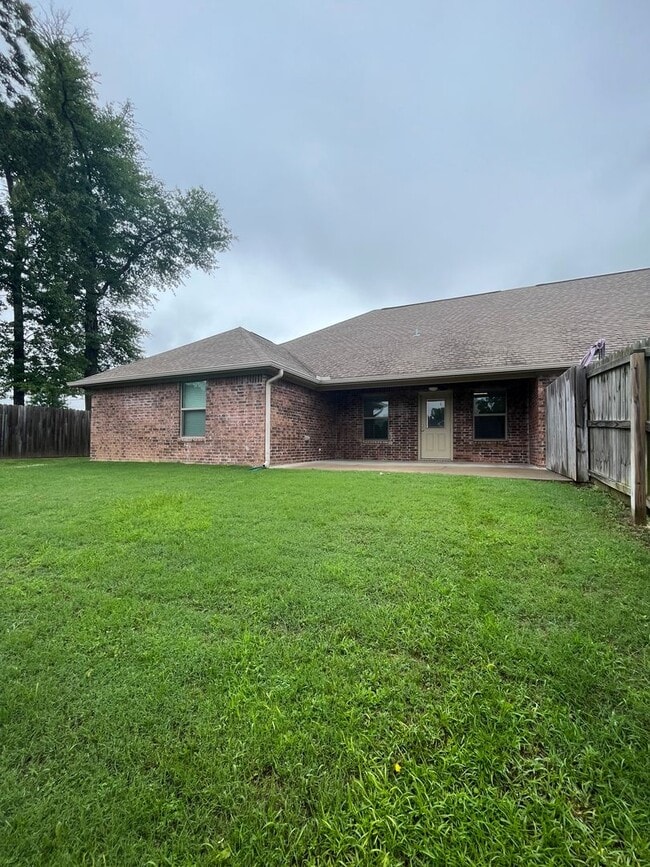 Building Photo - Stonebridge Villas #4011