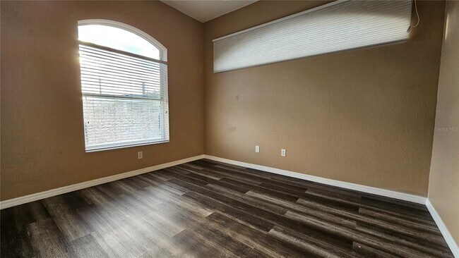 Building Photo - 1209 Apollo Beach Blvd