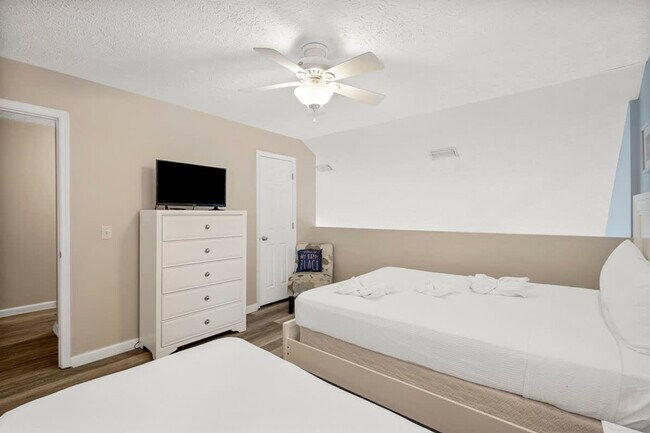 Building Photo - 126 Seagrass Wy