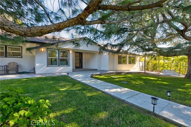 Building Photo - 11568 Newcastle Ave