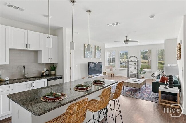 Building Photo - 7450 GA-21