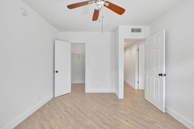 Building Photo - 8704 NW 35th St