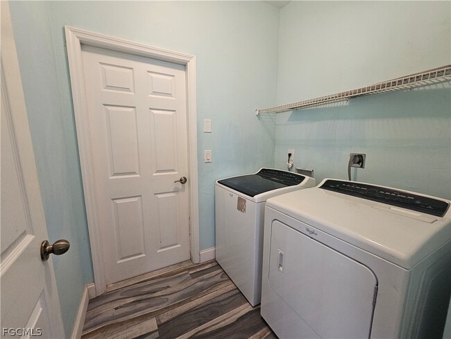 Building Photo - 809 Lincoln Ave