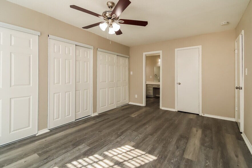 Building Photo - 13835 Aspen Hollow Ln