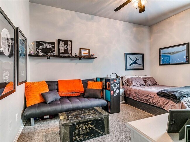 Building Photo - Beautiful home + Deer Creek Schools + 4 bedroom + 2.5 bathrooms