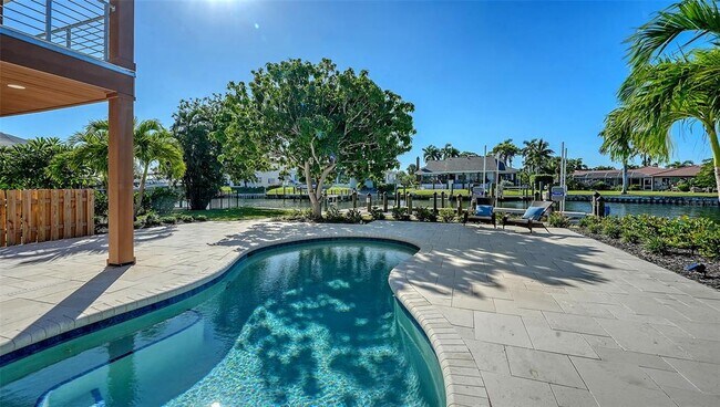 Building Photo - 690 Old Compass Rd