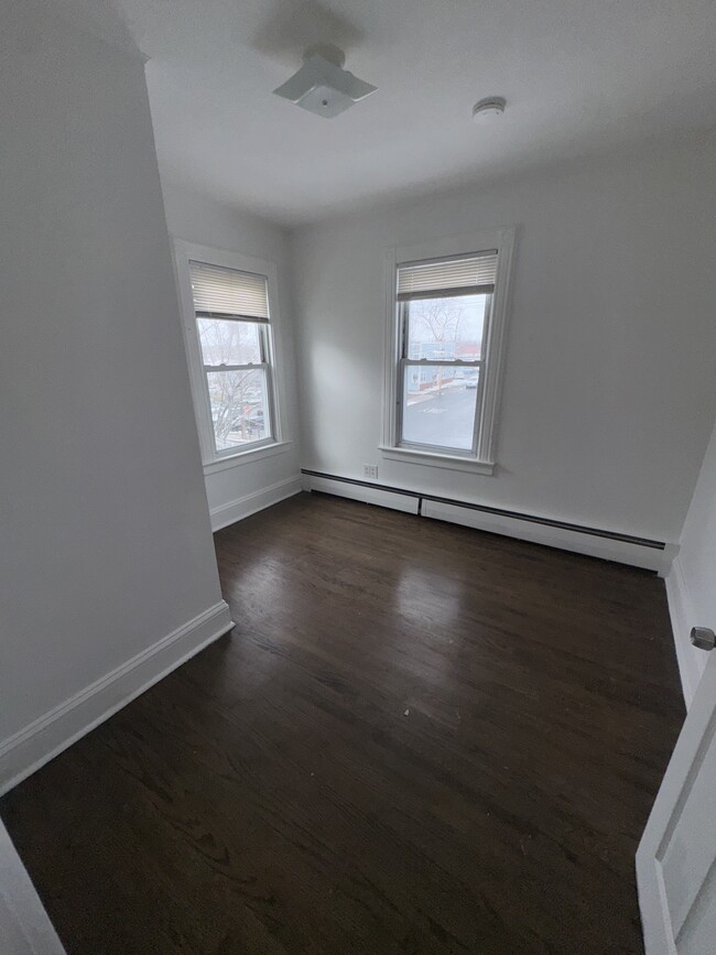 Bedroom - 34 Palisade Ave