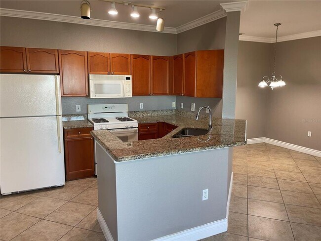 Building Photo - 2749 Via Cipriani