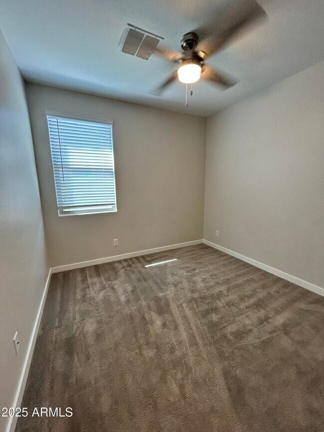 Building Photo - 6581 S Abbey Ln