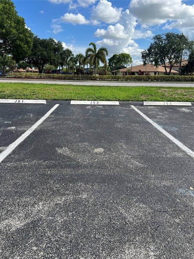 Building Photo - 13455 SW 9th Ct