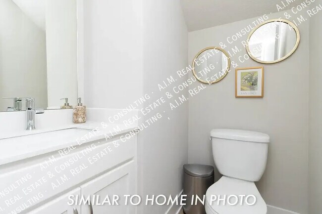 Building Photo - 6957 Poppy Ct