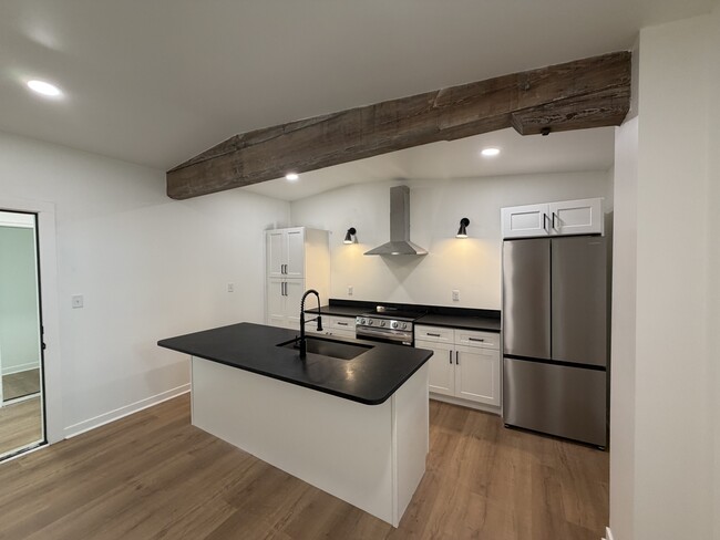 Building Photo - The Warehouse At Calhoun - RESIDENTIAL