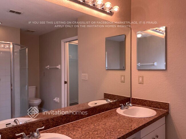 Building Photo - 113 Pinewood Ct