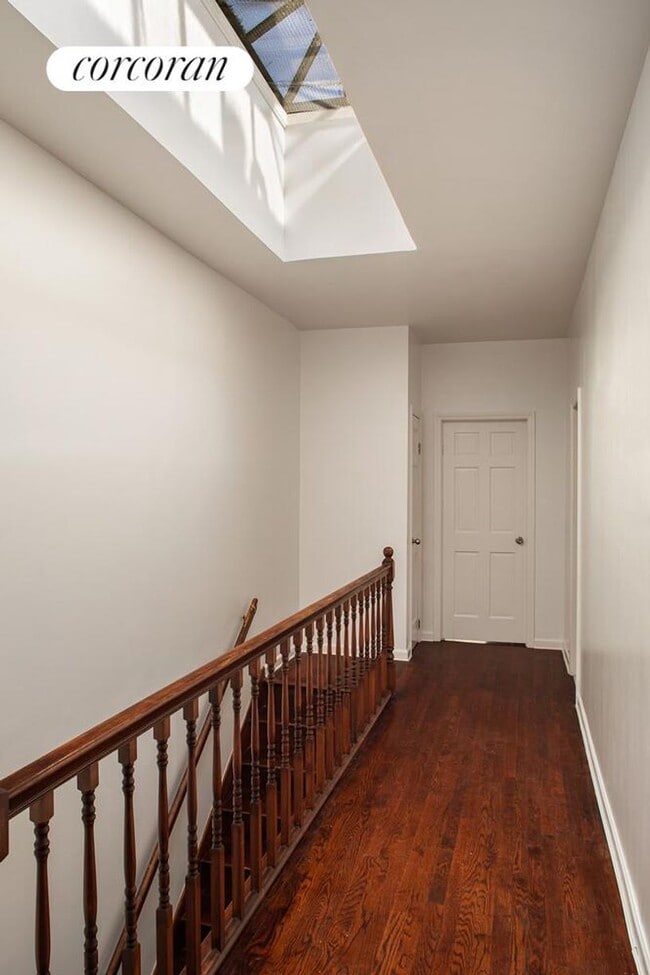 Building Photo - 165 W 126th St