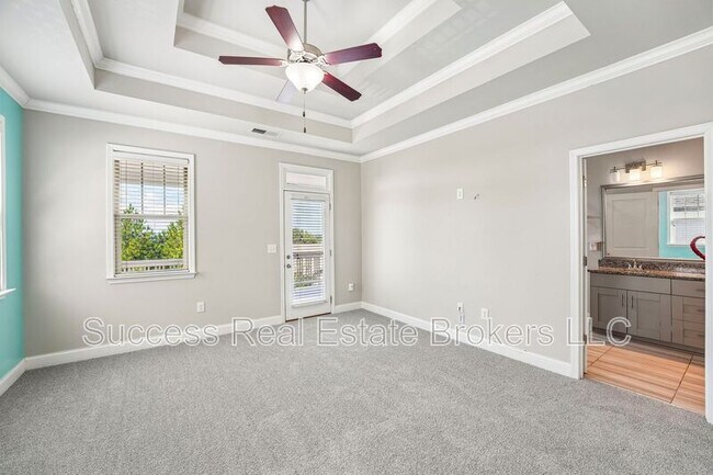 Building Photo - 1231 Ridenour Ln