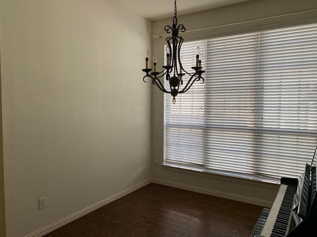Building Photo - 1017 Somerset Cir