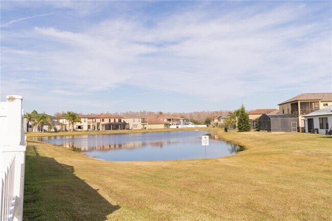 Building Photo - 9763 Moss Rose Way