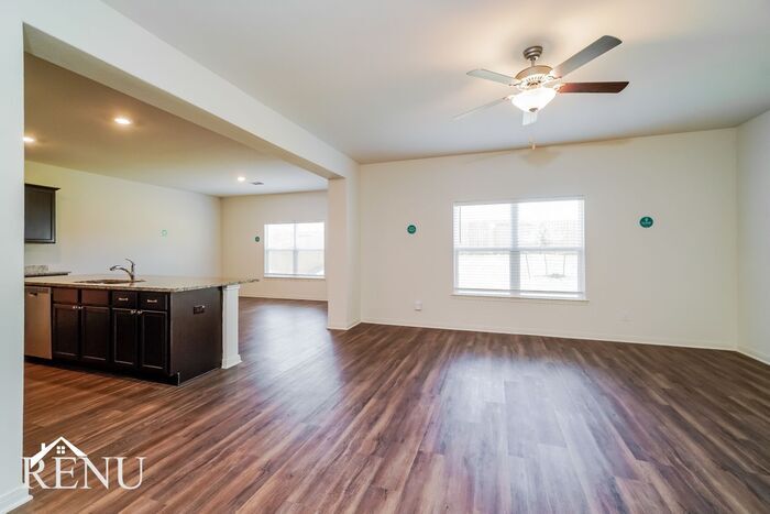 Building Photo - 11002 Eyelet Harbor