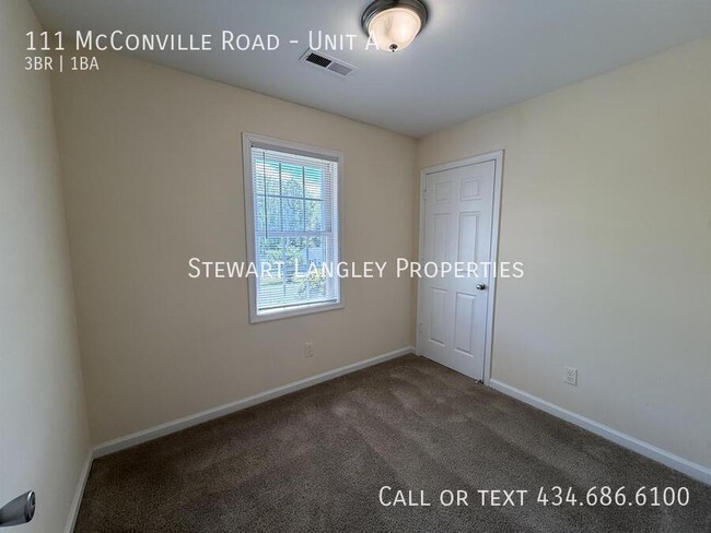 Building Photo - 111 McConville Rd