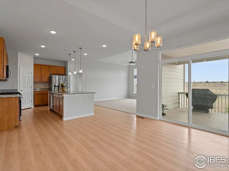 Building Photo - 1103 Hornet Dr