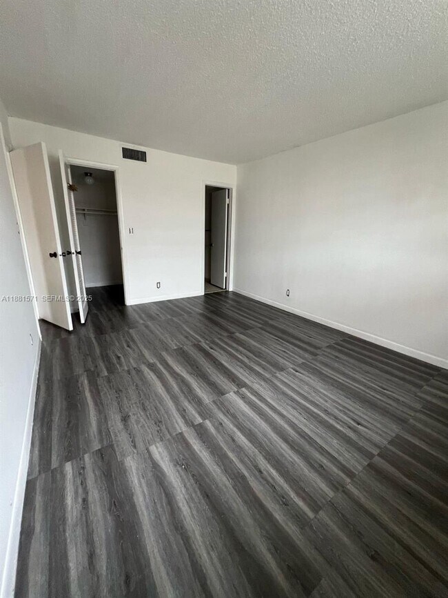 Building Photo - 3001 NW 48th Ave