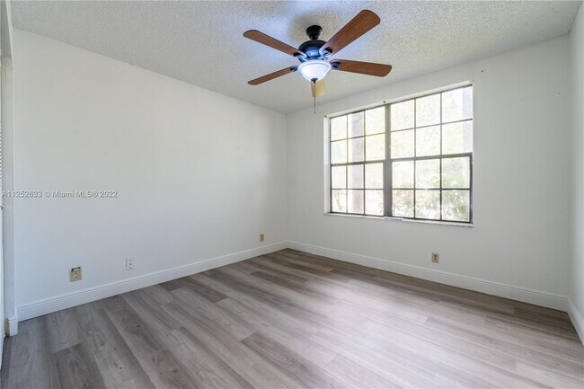 Building Photo - 11205 W Atlantic Blvd  106 Coral Springs F...