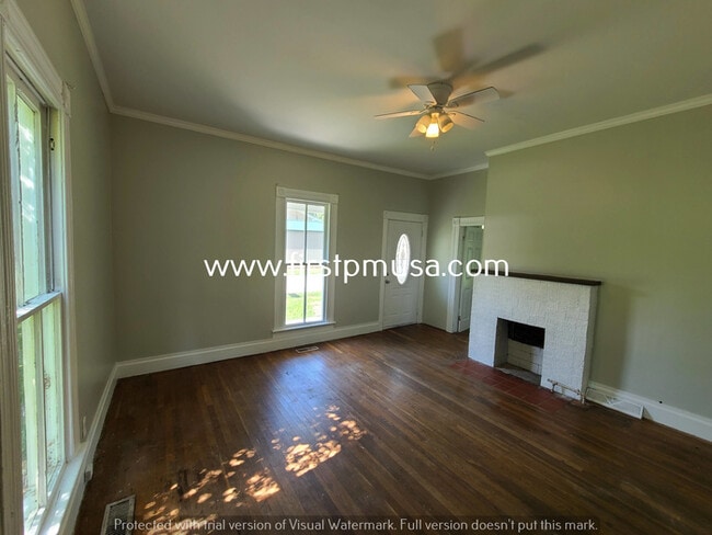 Building Photo - Home in Jasper TN