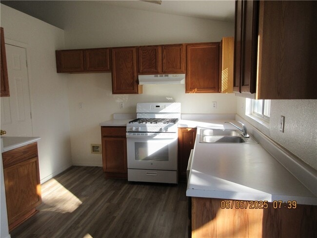 Building Photo - 2619 Crozier Ave