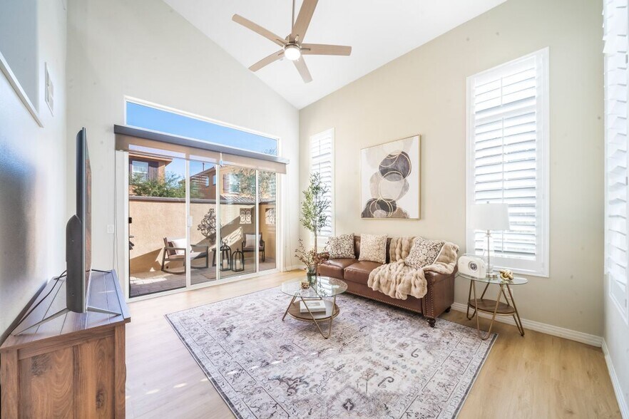 Building Photo - 52154 Rosewood