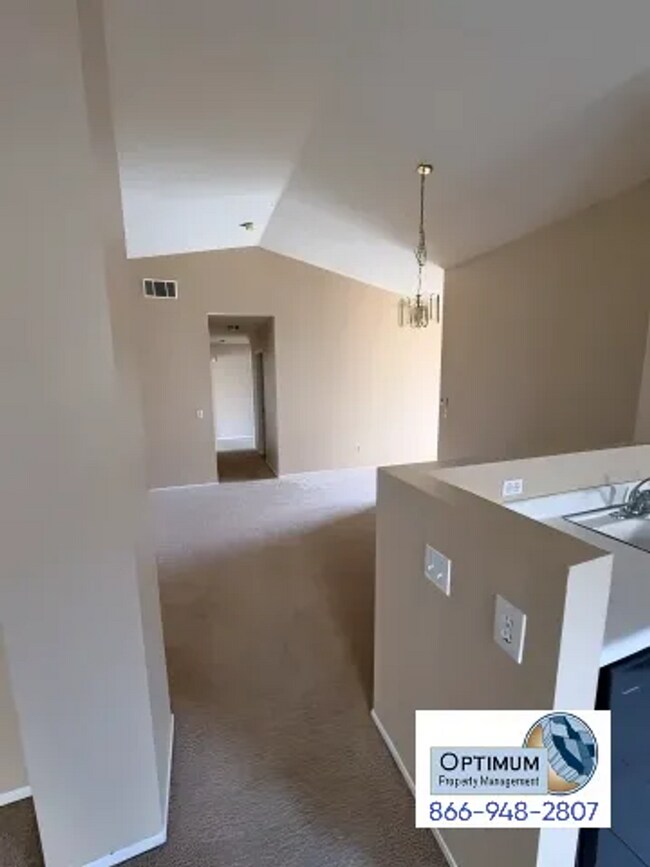 Building Photo - Charming 3 Bedroom, 2 Bathroom Single-Family Home in Adelanto