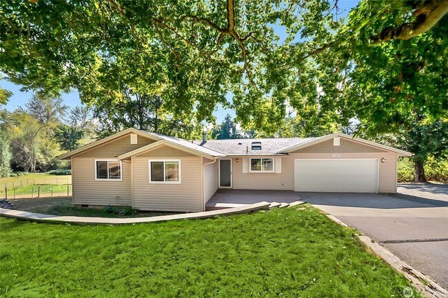 Primary Photo - Fobes Hill Rental!
