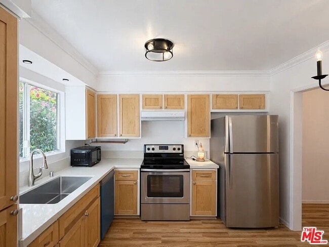 Building Photo - 1141 19th St