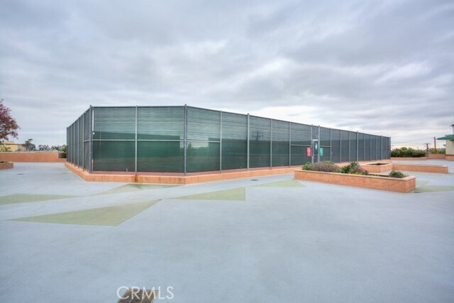 Building Photo - 580 W Main St