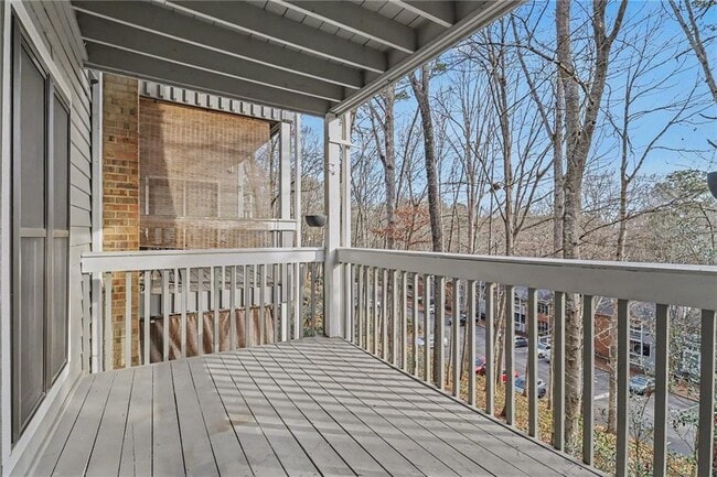 Building Photo - 225 Warm Springs Cir