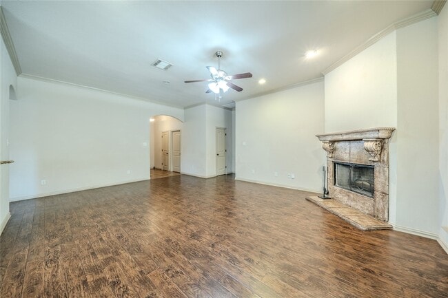 Building Photo - 109 Chateau Dr